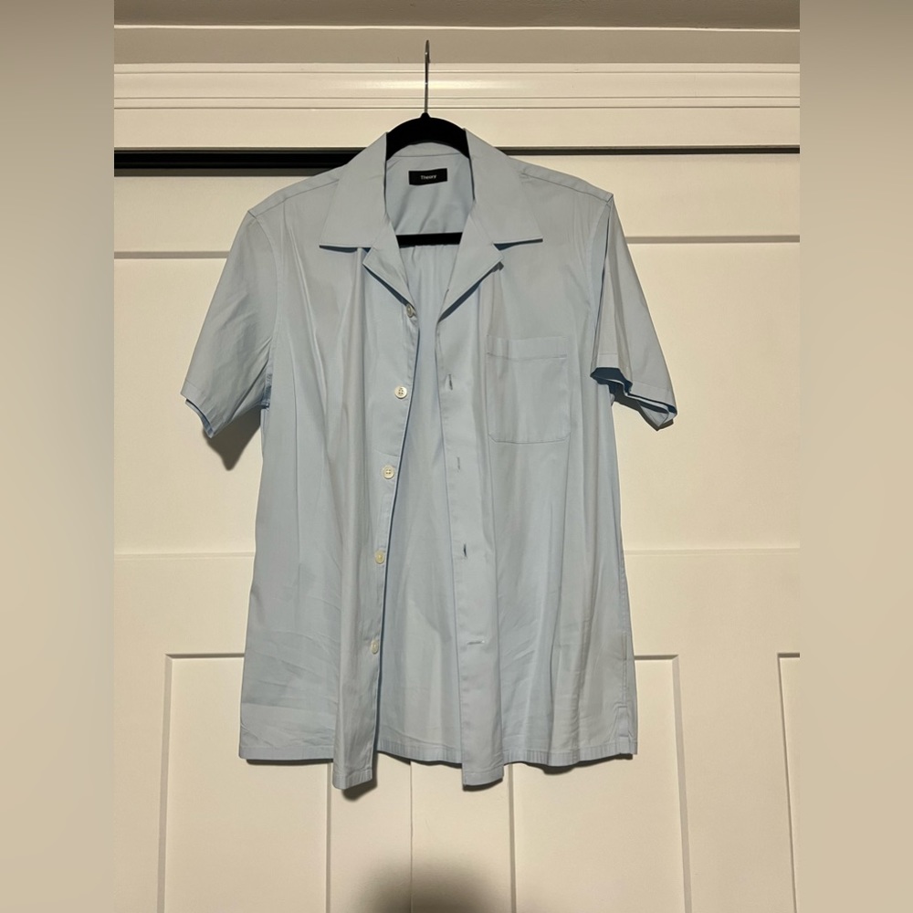 THEORY Short Sleeve Blue Button Up